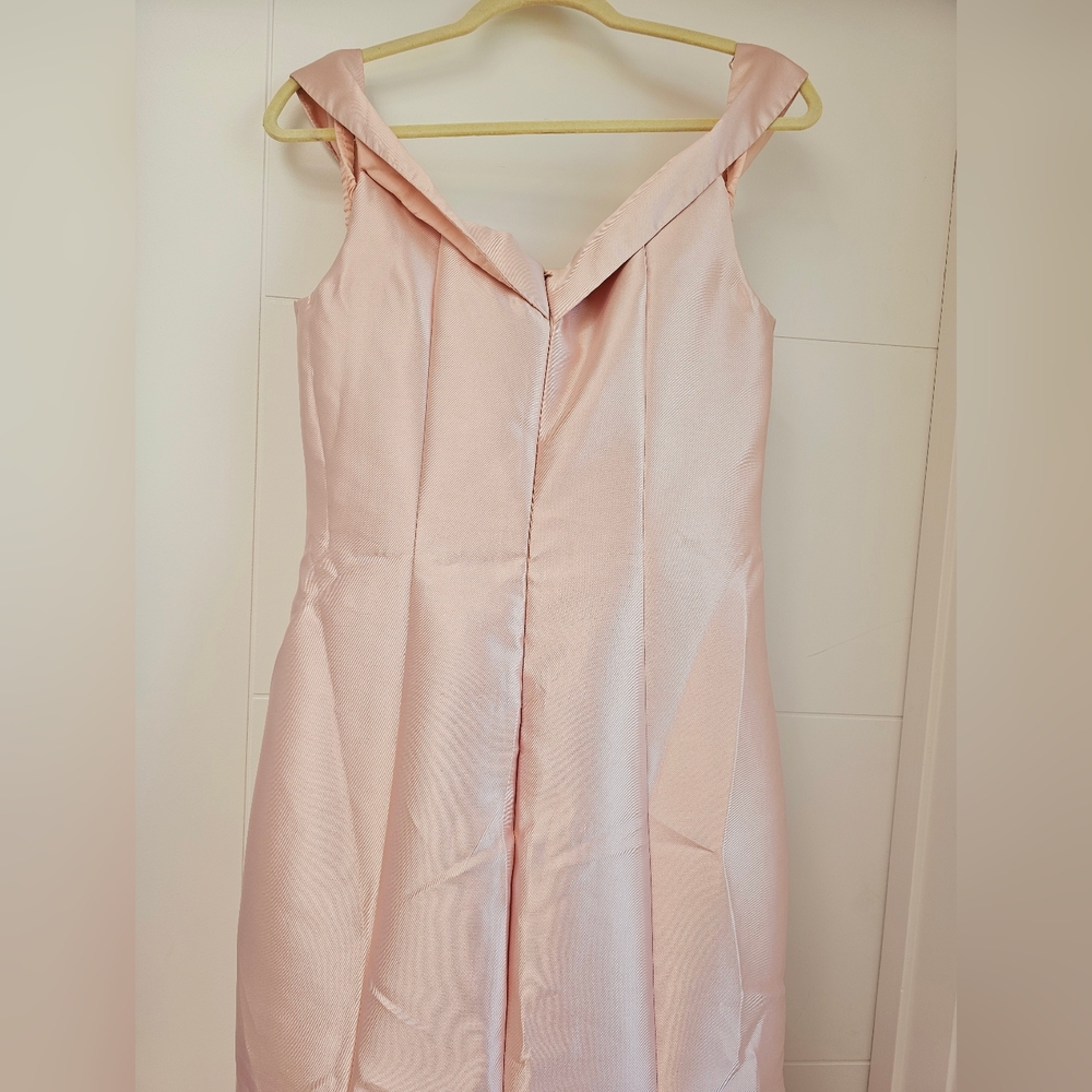 NWT Jovani Blush Off-the-shoulder Mermaid Evening Gown, size 6 - Picture 6 of 9